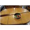 Image 1 : VINTAGE POOL BALLS AND CUE