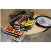 Image 2 : TRAY OF NOS MODEL RAILWAY PARTS AND RAILWAY CLOCK
