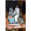 Image 1 : BOX OF ASSORTED KITCHEN USUABLES AND COLLECTIBLES