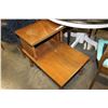 Image 1 : VINTAGE STEP ENDTABLE