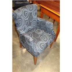 COMTEMPORARY UPOLSTERED BLUE ACCENT CHAIR