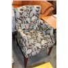 Image 1 : COMTEMPORARY UPOLSTERED ACCENT CHAIR