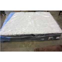 FLOOR MODEL SEALY QUEENSIZE TIGHT TOP MATTRESS