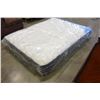 Image 2 : FLOOR MODEL SEALY QUEENSIZE TIGHT TOP MATTRESS