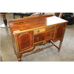 VINTAGE WALNUT SIDEBOARD