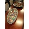 Image 2 : TWO LARGE DECORATIF CENTRE BOWLS