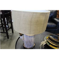 NEW WOOD MOTIF TABLE LAMP