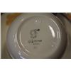 Image 4 : FRANCISCAN OCTOBER DISH SET