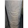 Image 2 : 5 FOOT BY 8 FOOT CARVED AREA RUG CANADIAN MADE