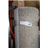 Image 3 : 6 FOOT BY 8 FOOT STRIPED AREA CARPET