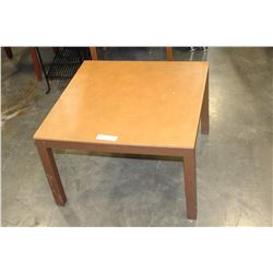 SQUARE MAPLE COFFEE TABLE