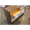 Image 2 : PAINTED VILAS MAPLE 6 DRAWER DRESSER