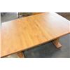 Image 4 : PRESTIGE SOLID WOOD ALDER DINING TABLE WITH 2 LEAFS