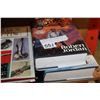 Image 2 : NOVELS AND GOLF BOOK AND GUN BOOK