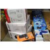 Image 2 : LOT OF APPLIANCES AND HIGH REACH CLEANING KIT