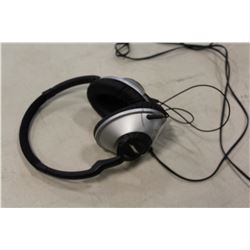 BOSE HEADPHONES