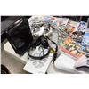 Image 3 : WII CONSOLE WITH GAMES AND ACCESSORIES