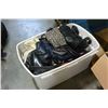 Image 2 : LARGE TOTE OF PURSES