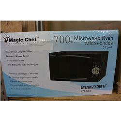 MAGIC CHEF MICROWAVE