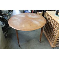 ROUND TEAK DINETTE TABLE