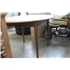 Image 3 : ROUND TEAK DINETTE TABLE