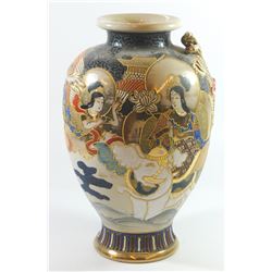 Old Japanese porcelain Satsuma vase