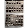 Image 3 : Collection of dozens of coins from around the world