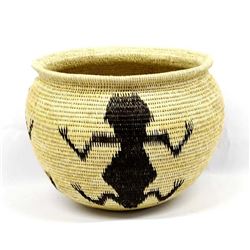 Beautiful Panamanian Figural Basket