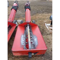 WHEATHEART 10" X 10' HYDRAULIC TRANSFER AUGER