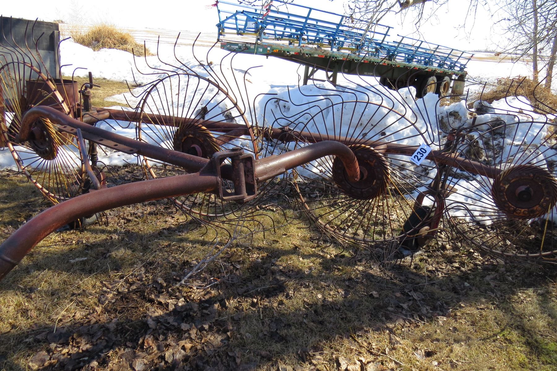 4 WHEEL HAY RAKE