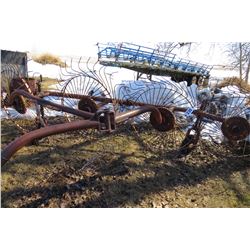 4 WHEEL HAY RAKE