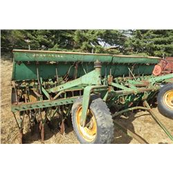 JOHN DEERE SEED DRILL