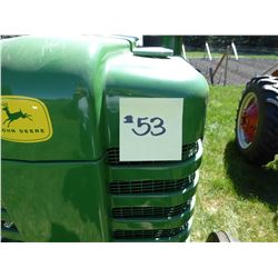 JOHN DEERE M TRACTOR