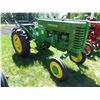 Image 4 : JOHN DEERE M TRACTOR