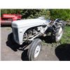 Image 1 : FORDSON TEA TRACTOR