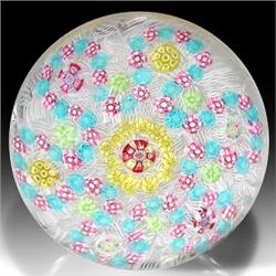 8: Baccarat Hexafoil Garland Paperweight
