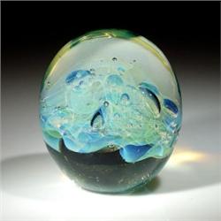 109: Eichholt 1999 Abstract Paperweight