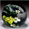 Image 1 : 118: Glass Eye Studio 1999 Frog Paperweight