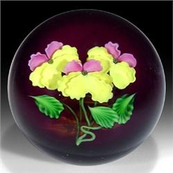 198: Lundberg Studios 1990 Pansy Paperweight