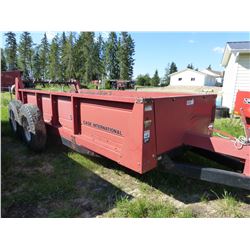 CASE IH 595 MANURE SPREADER