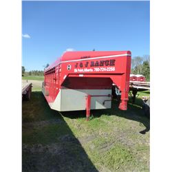 2001 BERGEN TRIPLE AXLE BALL FIFTH WHEEL STOCK TRAILER