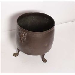 EVE-3 FOOTED BRONZE BRAZIERFooted bronze brazier with armoral crest on  the front and lions with rin