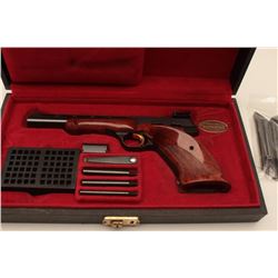 18AB-2 BROWNING MEDALIST #38424T5Browning Medalist semi-automatic pistol, .22  Long Rifle, Serial #3