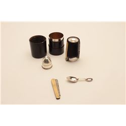 18AL-13 UTILITY AND EATING UTENSILSUtility and eating utensils in carry case;  very high quality; ty