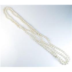 18CAI-57 PEARLSNice strand of cultured pearls averaging 6.00  MM in diameter of rose pink tones and 