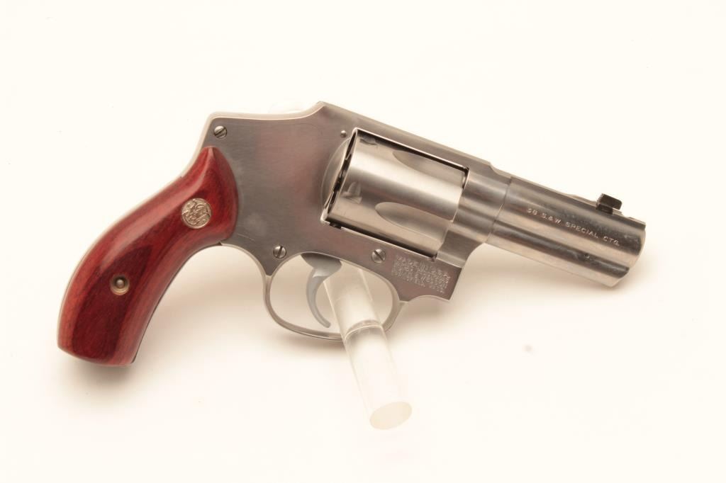 18BM-58 S&W 640Smith & Wesson 640 Performance Center .38 Special cal ...