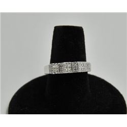 18RPS-36 DIAMOND RINGOne designer ring with 54 pave set diamonds  weighing 1aprox. 0.69ct made in 14