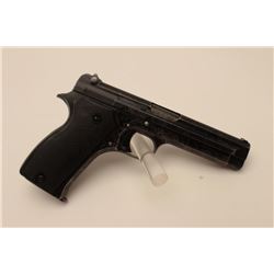 18BM-61 1935A FRENCHFrench Model 1935A .32 cal. semi automatic  military pistol, 4.25" barrel, black