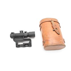 17KH-471- RUSSIAN SNIPER SCOPERussian sniper scope in leather carry case,  mount included; crisp opt