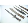 Image 3 : 17JR-220 KNIFE LOTLot of 5 knives and bayonet. Chinese knife  with flared blade. Another crude Asian